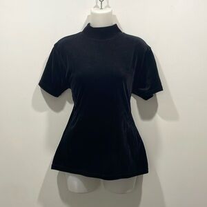 Carolyn Taylor short sleeve velour turtleneck size large